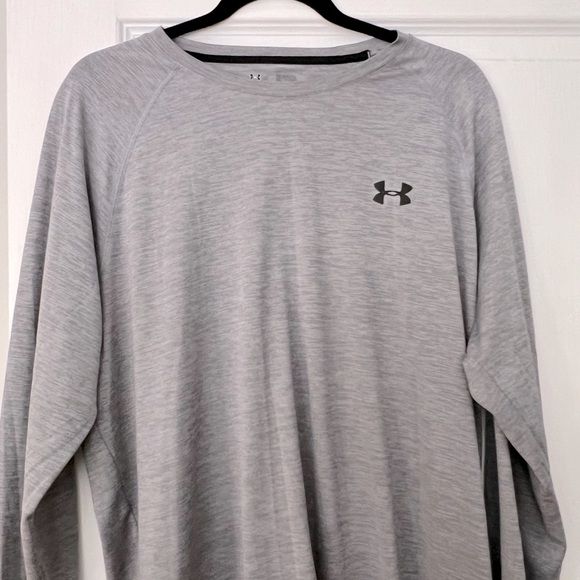 UnderArmour longsleeve workout Jersey - Picture 1 of 3